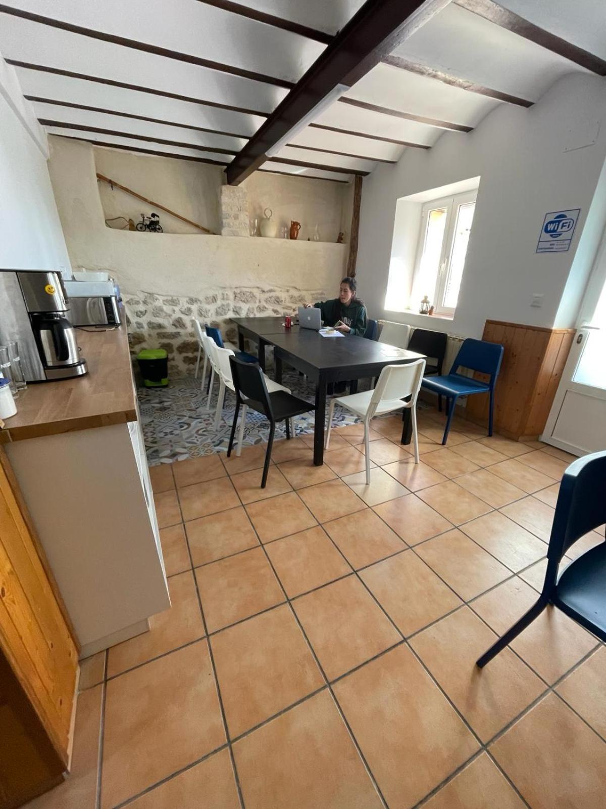Albergue El Alfar/Pilgrim Hostel 오르니요스 델 까미노 외부 사진